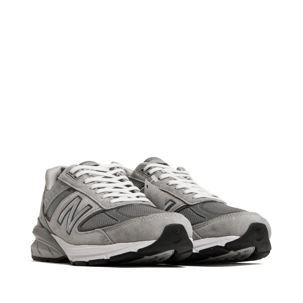 990v5 Core Sneaker (Grey)