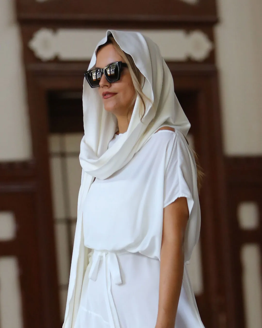 DENEB SHAWL