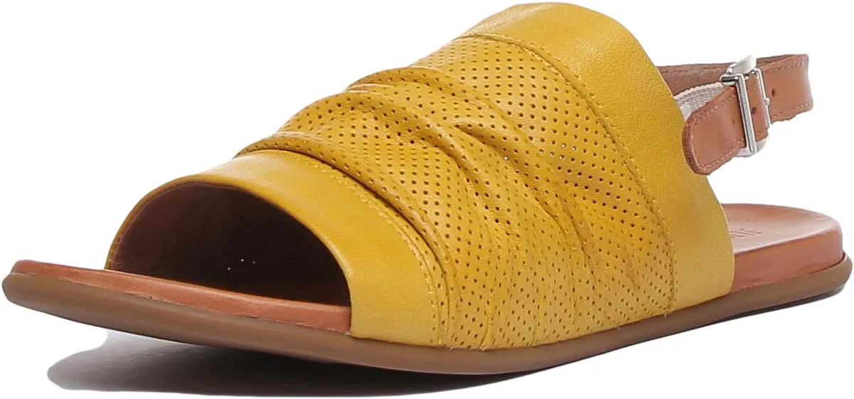 Justin Reess England Nora In Yellow
