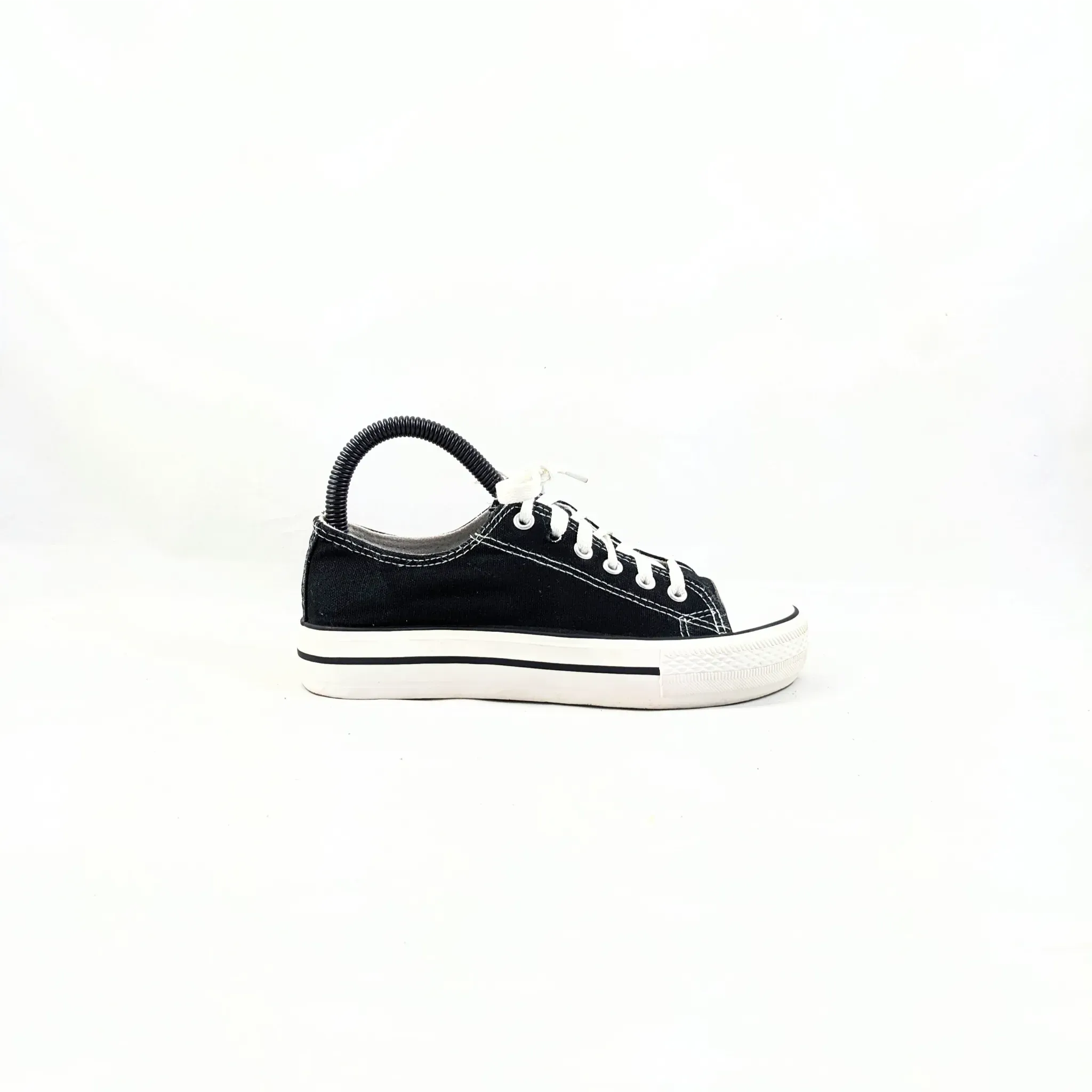 MarQuiiz Black Sneakers